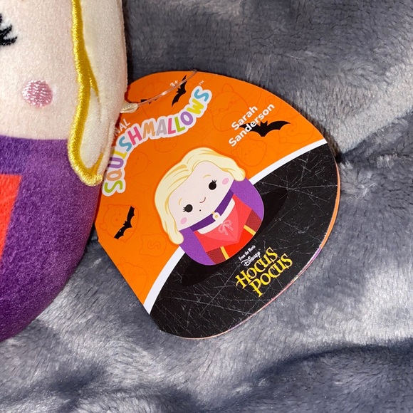 The Sanderson Sisters (Hocus Pocus) 5” Halloween Squishmallow Set. - Picture 5 of 8